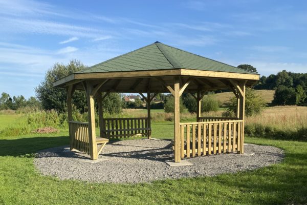 Aylestone Park-gazebo